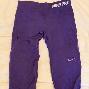 Nike Pro Dri Fit Purple Capri Leggings
